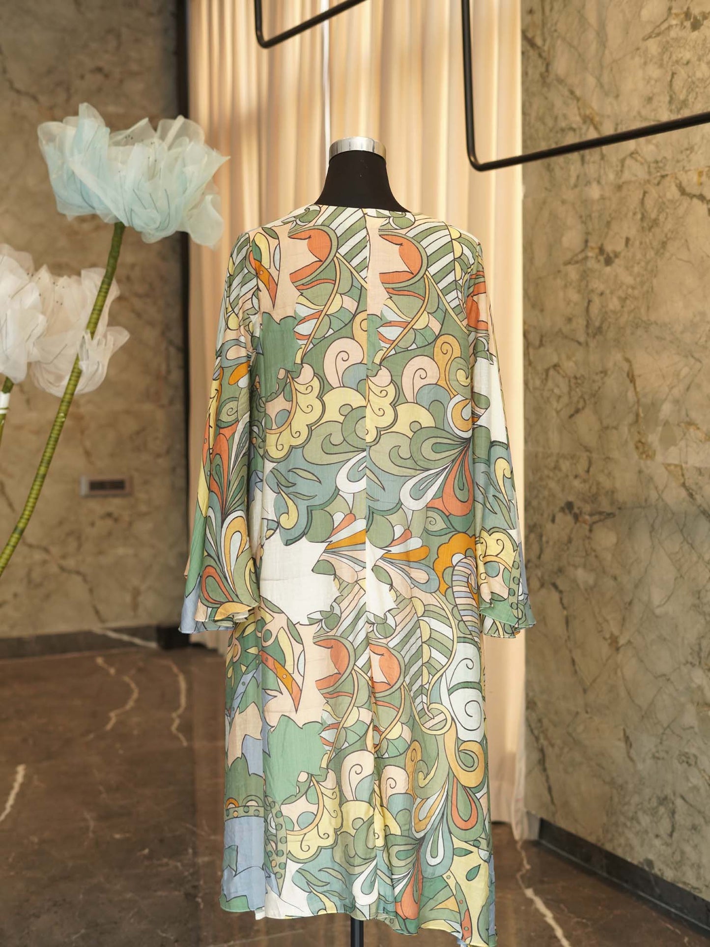 Women's Emerald Tropics Delight: Bell-Sleeve Escape Dress By Room9 The Popup Store