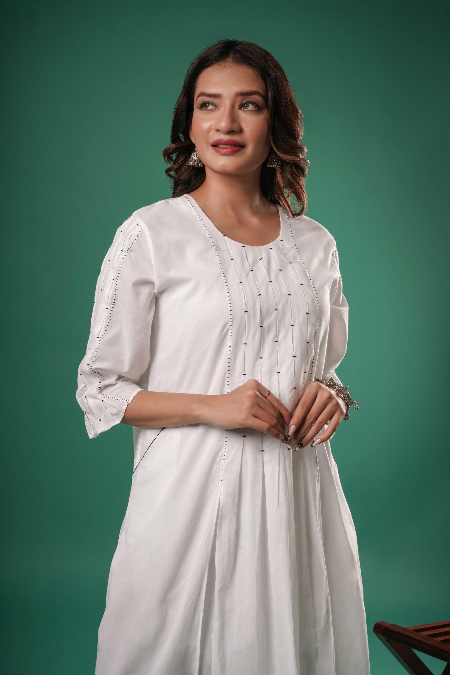 Women's White Smoked Cotton Kurta Set By Room9 The Popup Store