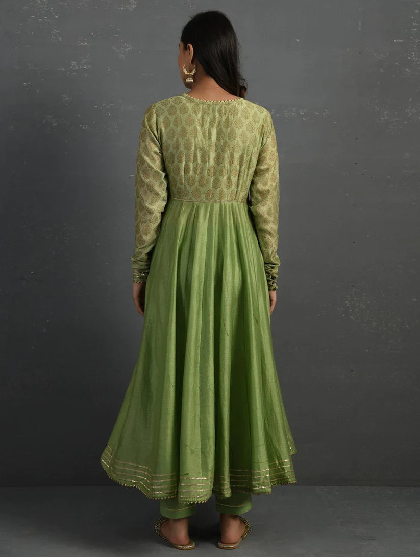 Women's Green Gota Kissed Chanderi Kurta & Pant (Set of 2) By Room9 The Popup Store