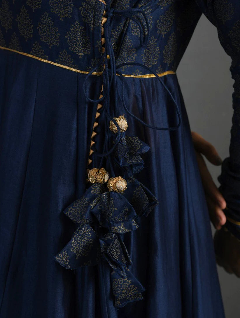 Women's Indigo Gota Kissed Chanderi Kurta & Pant (Set of 2) By Room9 The Popup Store