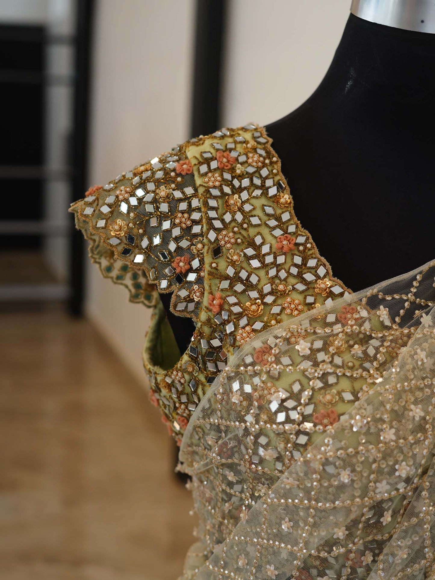 Women's Mirror Majesty Net Saree Ensemble By Room9 The Popup Store