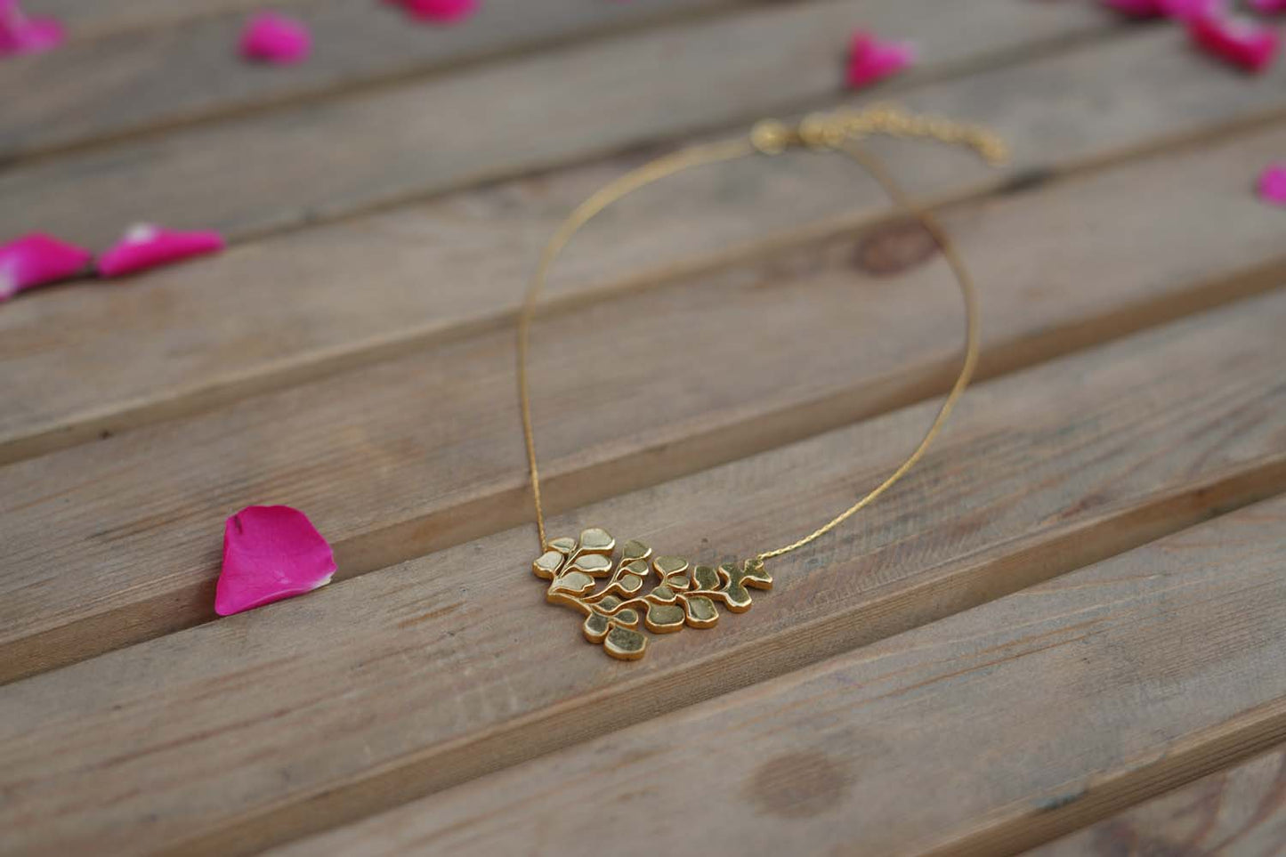 Women's Nature's Embrace Pendant By Room9 The Popup Store