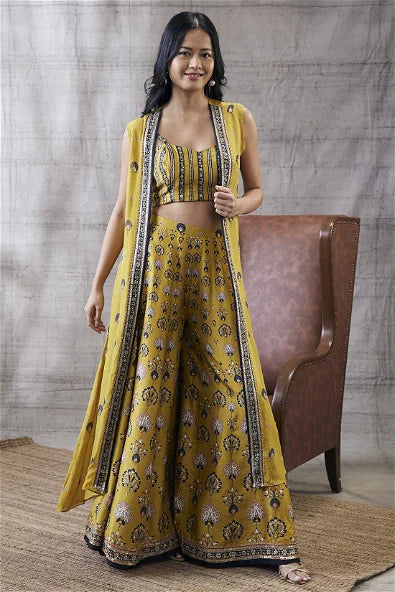 Women's Sarouk Embroidered Co-Ord Set With Jacket By Room9 The Popup Store