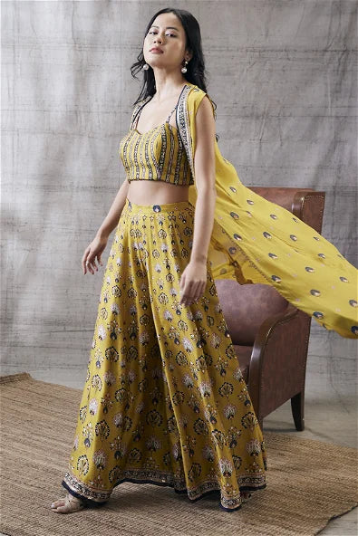 Women's Sarouk Embroidered Co-Ord Set With Jacket By Room9 The Popup Store
