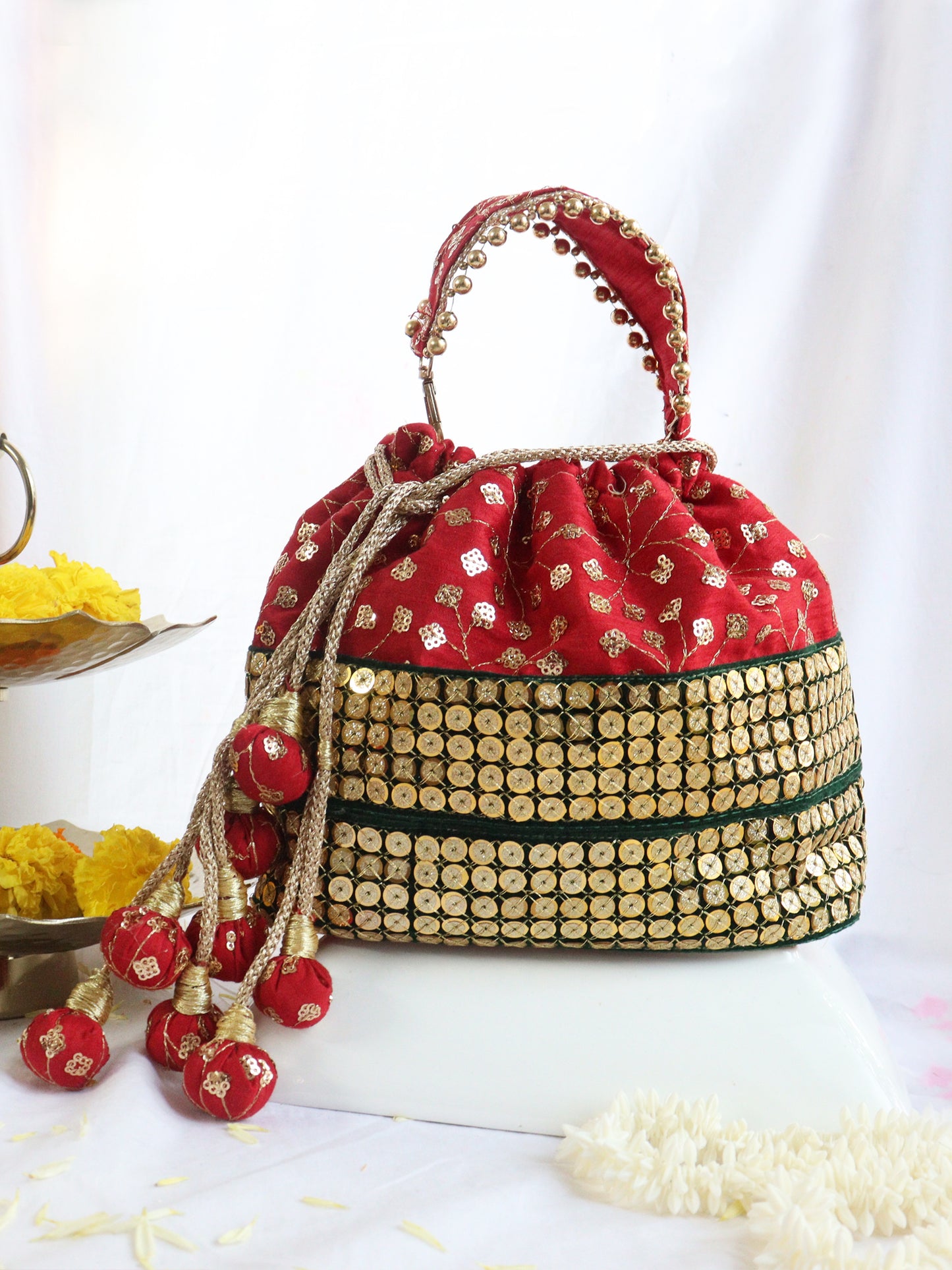 Women's Versatile Heritage Maroon Bucket Bag By Room9 The Popup Store