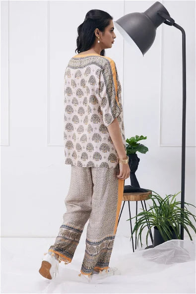 Women's Ela Printed Kimono Co-Ord Set By Room9 The Popup Store